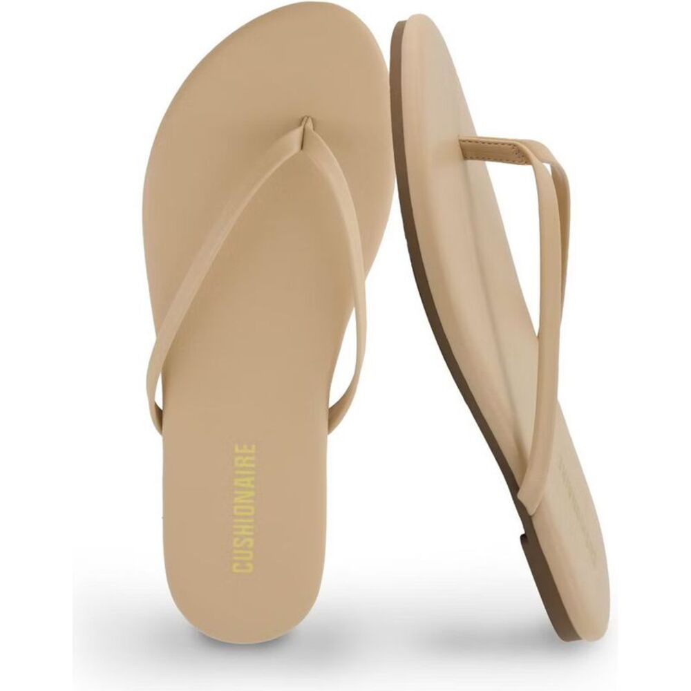 CUSHIONAIRE Womens Cruise Minimalist Sandals, NWT